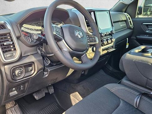 New 2026 RAM 1500 Big Horn AWD/4WD image 3