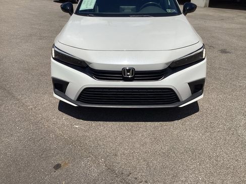 Used 2023 Honda Civic Sport image 19