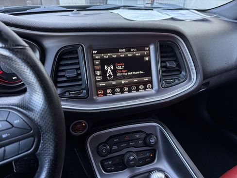 Used 2022 Dodge Challenger R/T Scat Pack w/ Dynamics Package image 22