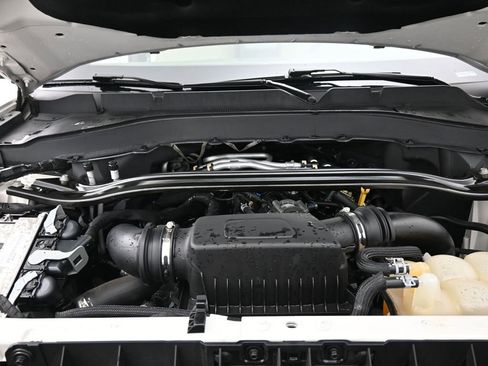 Used 2022 Ford Explorer Platinum w/ Equipment Group 601A image 23