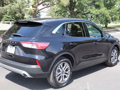 Used 2022 Ford Escape SEL image 4