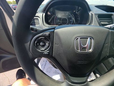 Used 2016 Honda CR-V LX image 17