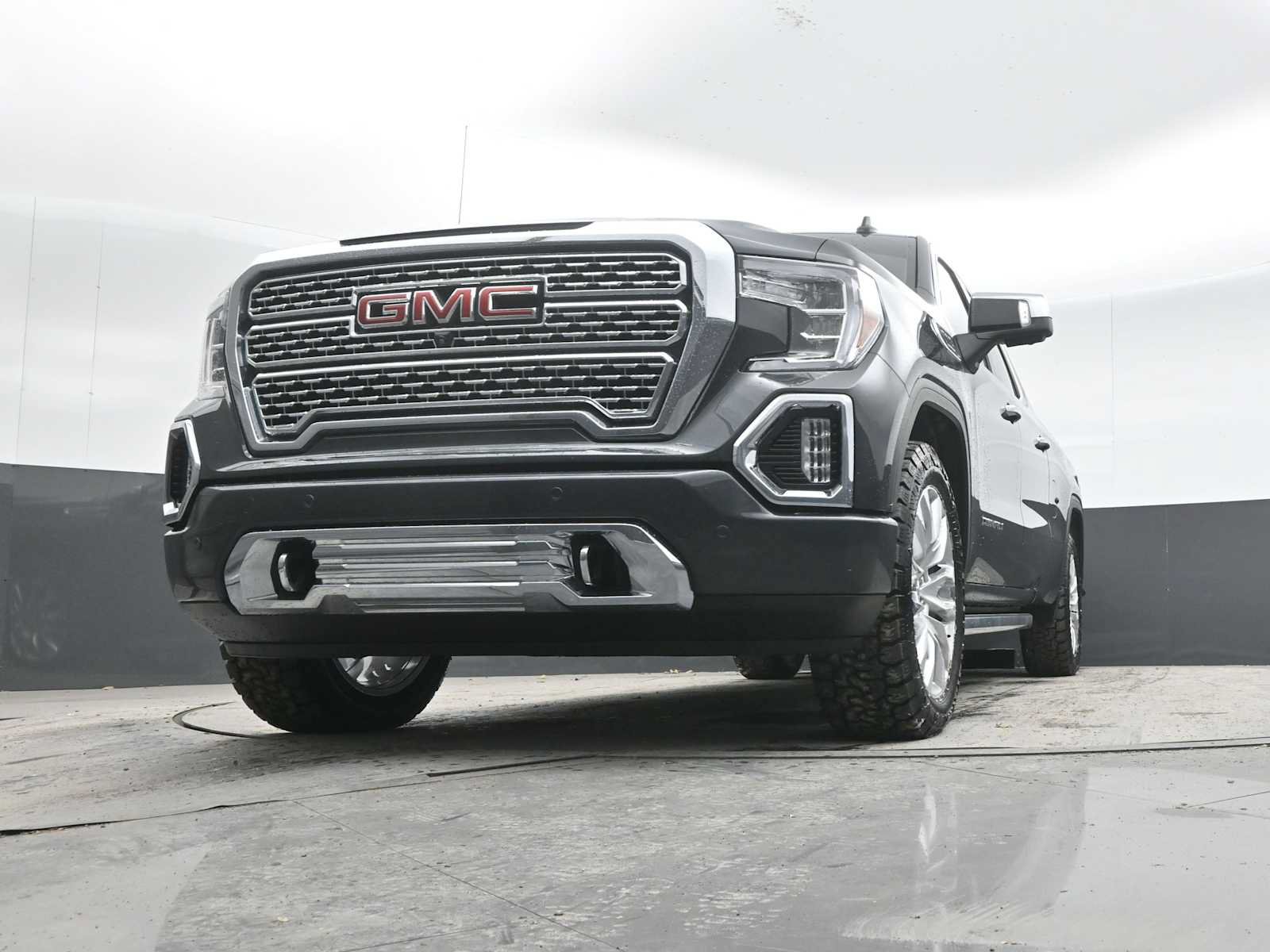 Used 2021 GMC Sierra 1500 Denali w/ Denali Ultimate Package AWD/4WD image 29
