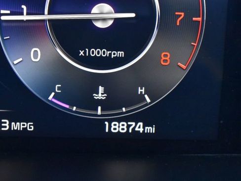 Certified 2023 Kia Sorento SX AWD/4WD image 16