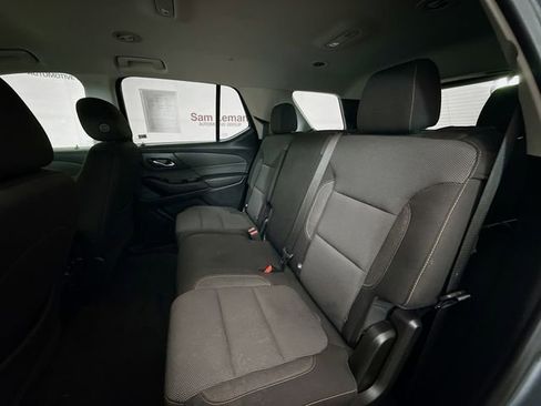 Used 2020 Chevrolet Traverse LS image 23