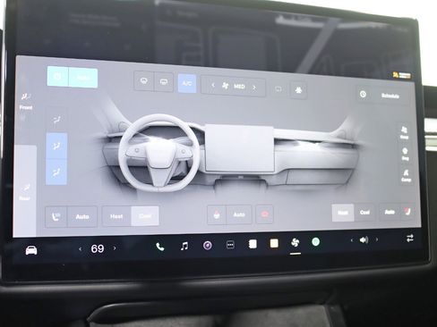 Used 2022 Tesla Model X Plaid image 19