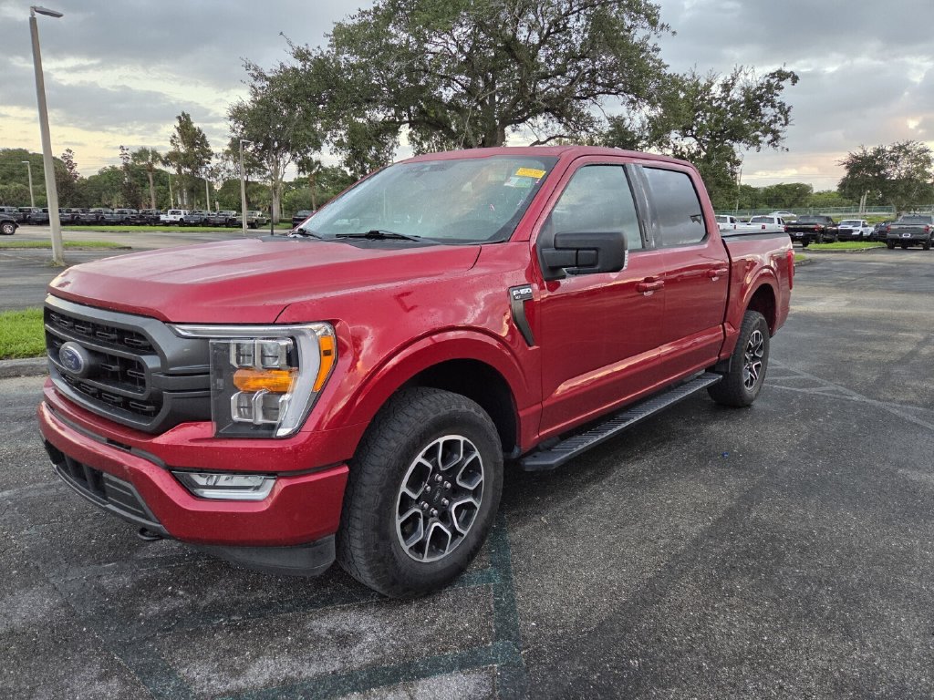 Used 2022 Ford F150 XLT w/ Equipment Group 302A High AWD/4WD image 3
