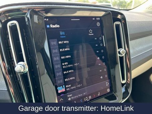 New 2025 Volvo XC40 B5 Ultra w/ Protection Package image 29