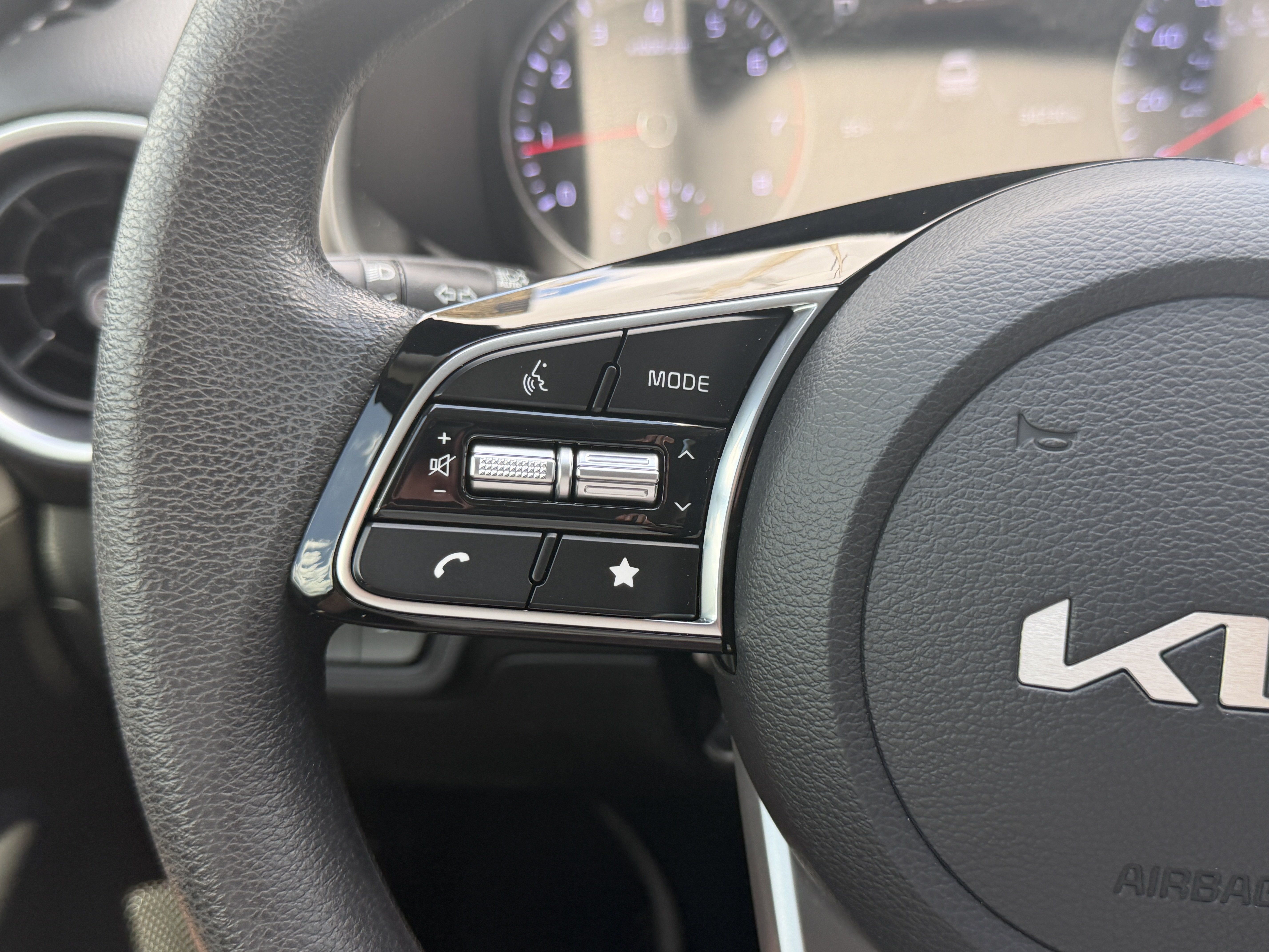 Certified 2023 Kia Forte LXS w/ LXS Technology Package FWD image 27