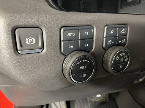 Used 2024 Chevrolet Silverado 1500 ZR2 w/ ZR2 Bison Edition image 31