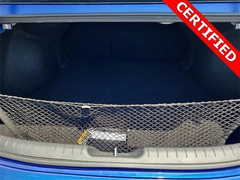 Used 2024 Hyundai Elantra Limited image 18