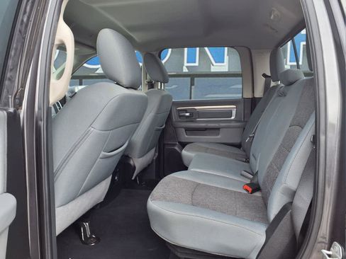 Used 2018 RAM 1500 Big Horn image 8