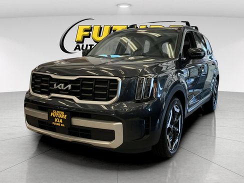 Used 2024 Kia Telluride S w/ S Sunroof Package FWD image 7