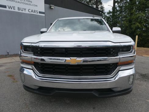 Used 2017 Chevrolet Silverado 1500 LT w/ All Star Edition RWD image 2