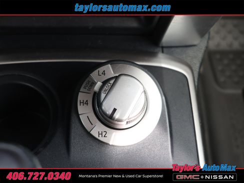 Used 2018 Toyota 4Runner SR5 image 18