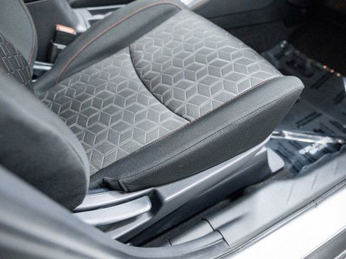 Used 2024 Mitsubishi Outlander Sport LE image 32