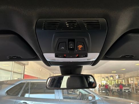 Used 2017 BMW X5 sDrive35i RWD image 17