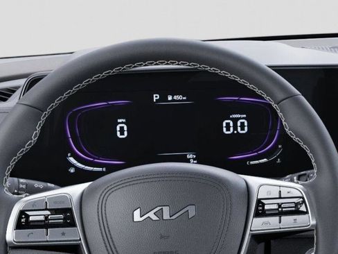 Used 2025 Kia Telluride S AWD/4WD image 21
