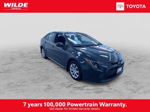Certified 2023 Toyota Corolla LE FWD image 3