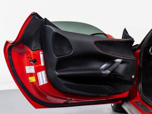 Certified 2022 Ferrari SF90 Spider image 35