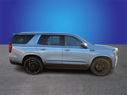 Used 2023 GMC Yukon SLT image 6