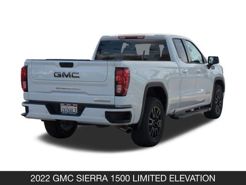 Used 2022 GMC Sierra 1500 Elevation w/ LPO, Elevation Black Package image 8