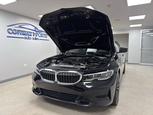 Used 2019 BMW 330i xDrive Sedan w/ Convenience Package image 35