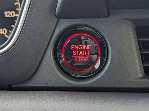 New 2025 Honda Pilot EX-L image 28