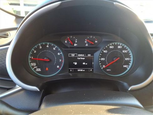 Used 2022 Chevrolet Malibu LT image 16