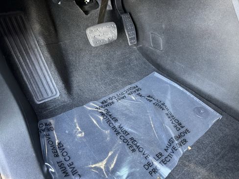 Used 2023 Chevrolet Blazer Premier image 19