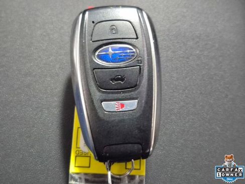 Used 2024 Subaru Ascent Limited w/ Technology Package image 28