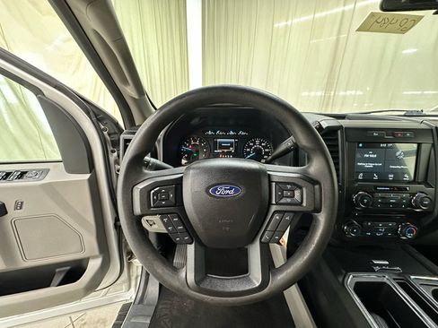 Used 2018 Ford F150 XL w/ Equipment Group 101A Mid AWD/4WD image 25