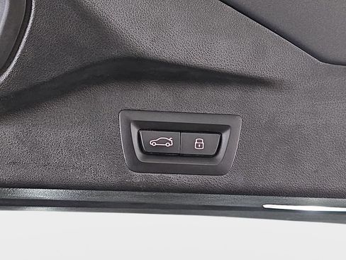 Used 2024 BMW X5 M60i w/ M Sport Professional Package AWD/4WD image 28