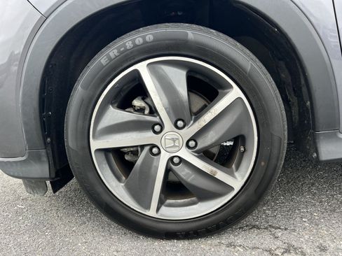 Used 2022 Honda HR-V EX image 12