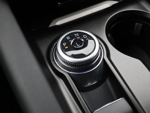 Used 2025 Ford Explorer ST-Line w/ ST-Line Street Pack image 25