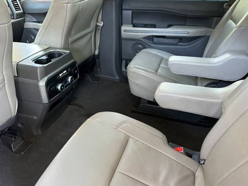 Used 2020 Ford Expedition XLT w/ Equipment Group 202A image 29