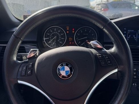 Used 2009 BMW 335i Convertible RWD image 15