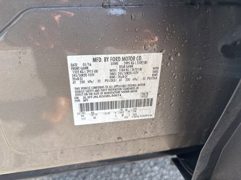 Used 2016 Lincoln MKX Reserve w/ Technology Package image 48