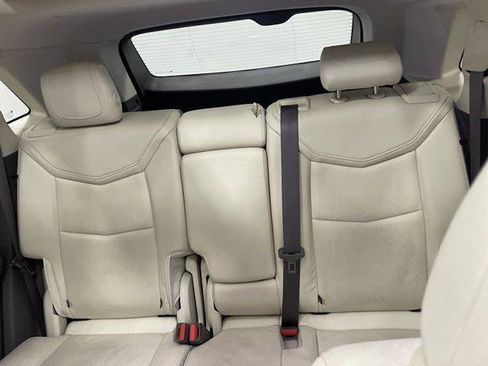 Used 2019 Cadillac XT5 Luxury AWD/4WD image 9