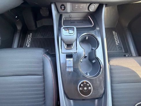 Certified 2025 Nissan Rogue SV w/ Rock Creek Premium Package AWD/4WD image 24