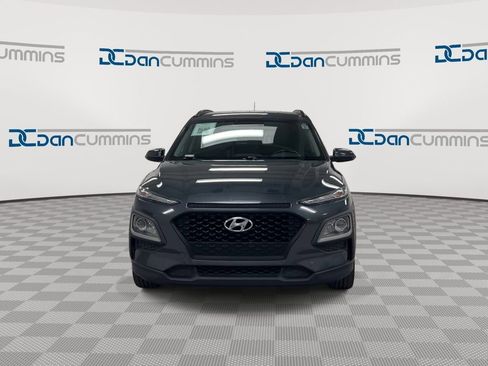 Used 2018 Hyundai Kona SEL image 3