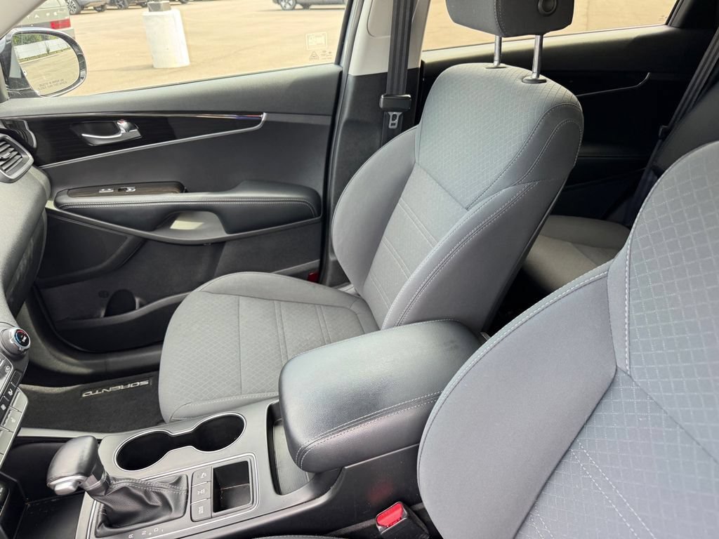 Used 2019 Kia Sorento AWD w/ Option Group 020 image 10