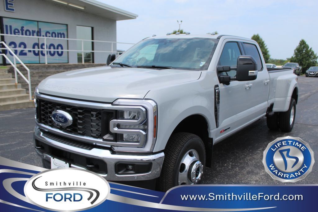 New 2026 Ford F350 Lariat w/ Lariat Ultimate Package AWD/4WD image 1
