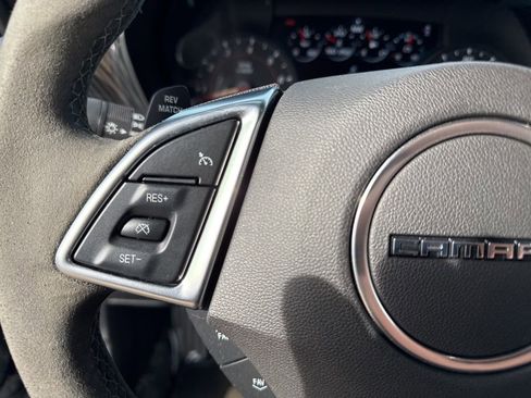 Used 2017 Chevrolet Camaro SS image 14