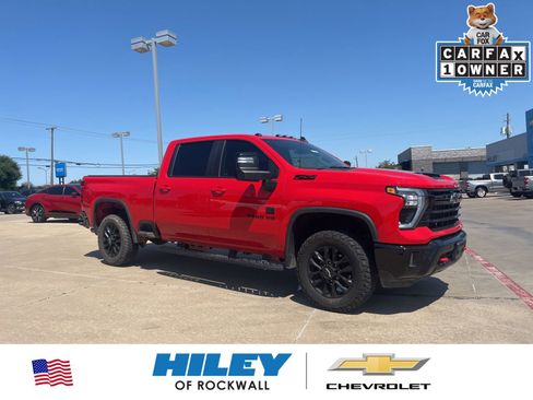 Used 2025 Chevrolet Silverado 2500 LT w/ Trail Boss Package AWD/4WD image 1