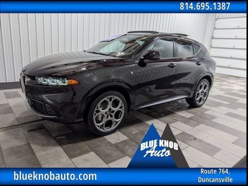 Used 2024 Alfa Romeo Tonale Ti AWD/4WD image 1
