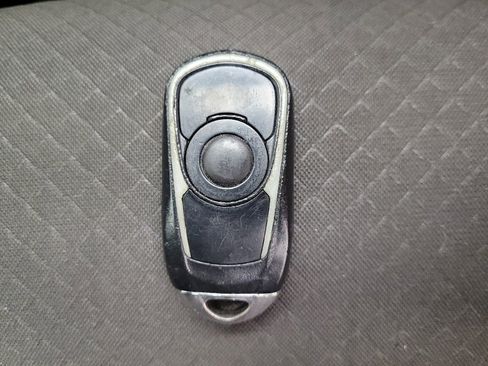 Used 2018 Buick Encore Preferred FWD image 32