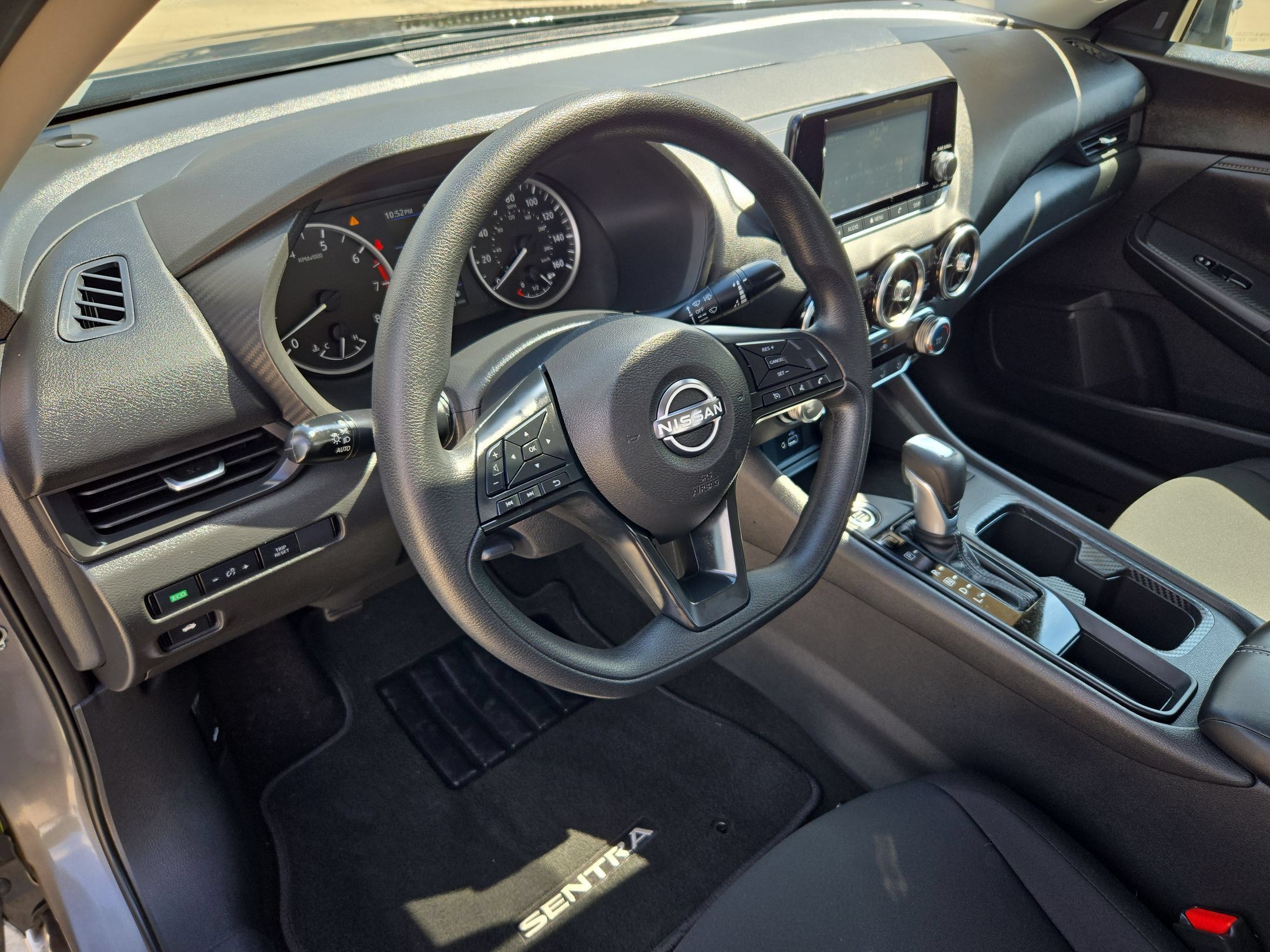 Certified 2025 Nissan Sentra S FWD image 10