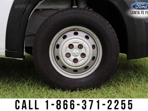 Used 2019 RAM ProMaster 2500 w/ Premium Appearance Group image 10