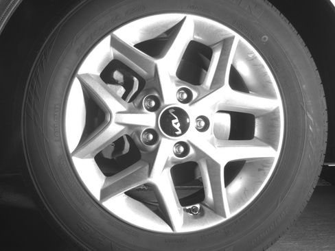 Used 2025 Kia Soul LX w/ LX Technology Package FWD image 12
